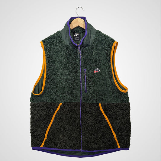 Nike: Sherpa Fleece Vest (XXL)