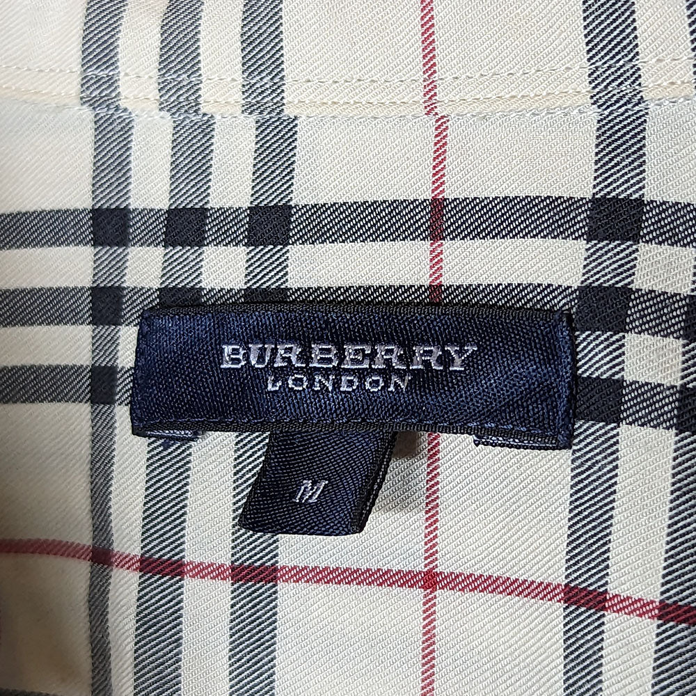 Burberry: Y2K Cream Check Short Sleeve Shirt (M)