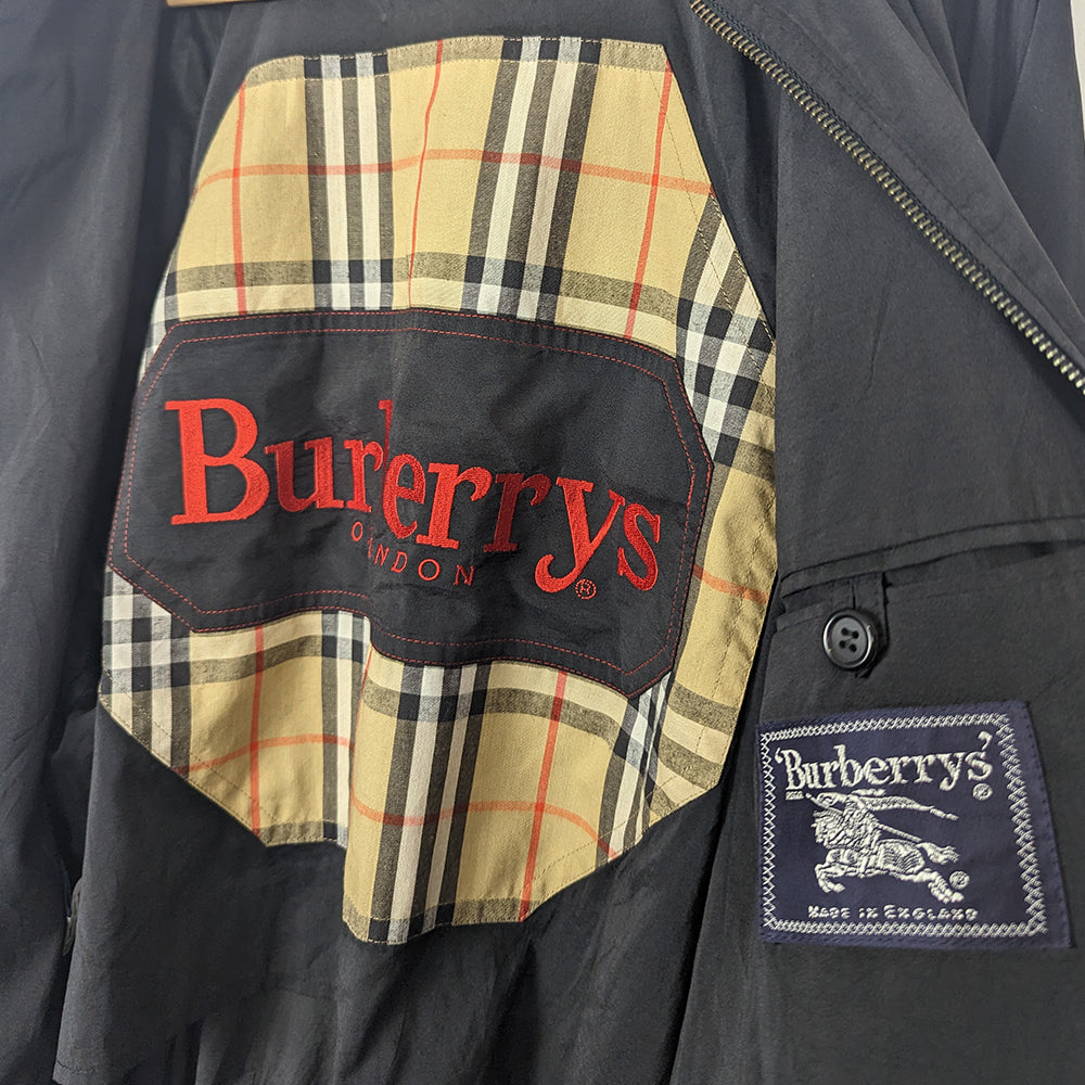 Burberry: Vintage Lightweight Bomber (M)