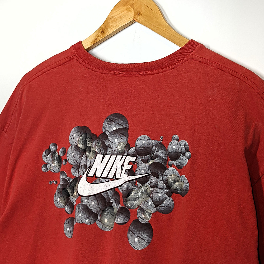 Nike: Distressed Rare Y2K T-Shirt (XL)