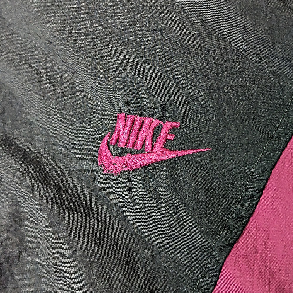 Nike: Rare Vintage Windbreaker (M)